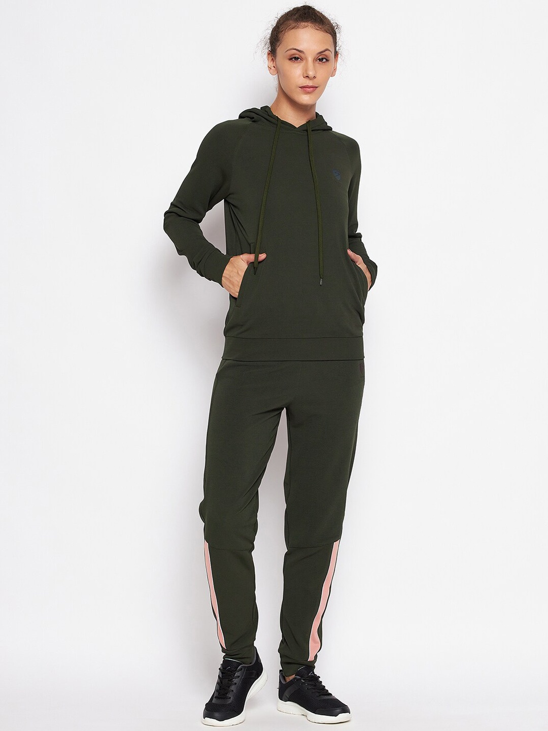 

UNPAR Women Olive Green Solid Tracksuits