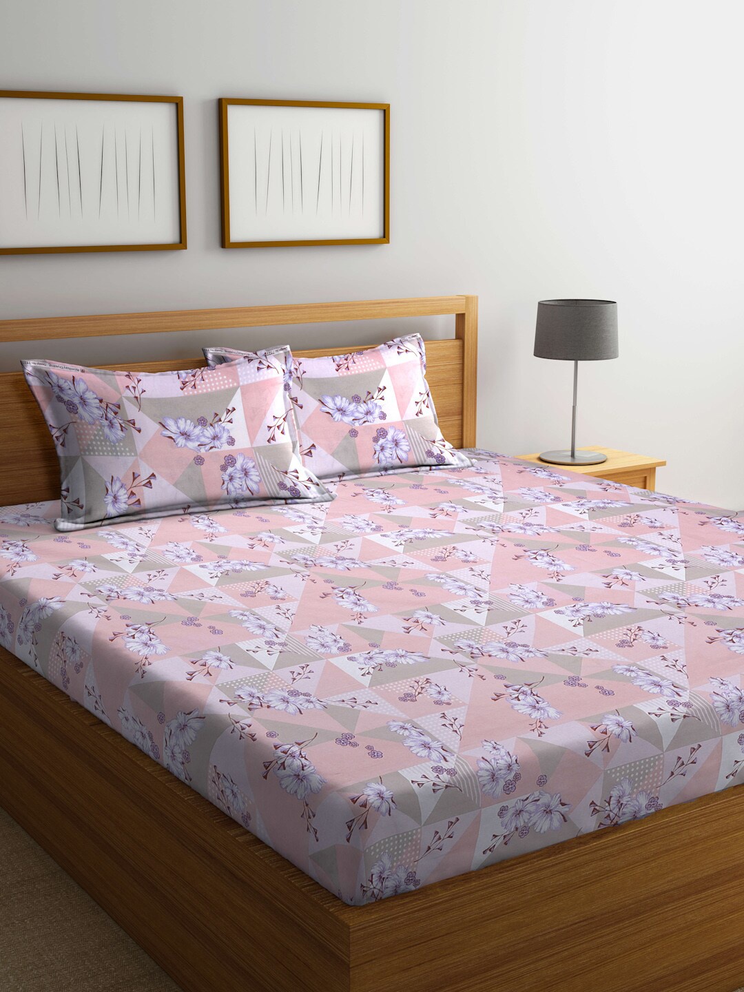 

BOMBAY DYEING Pink & Purple Floral Cotton 120 TC King Bedsheet with 2 Pillow Covers