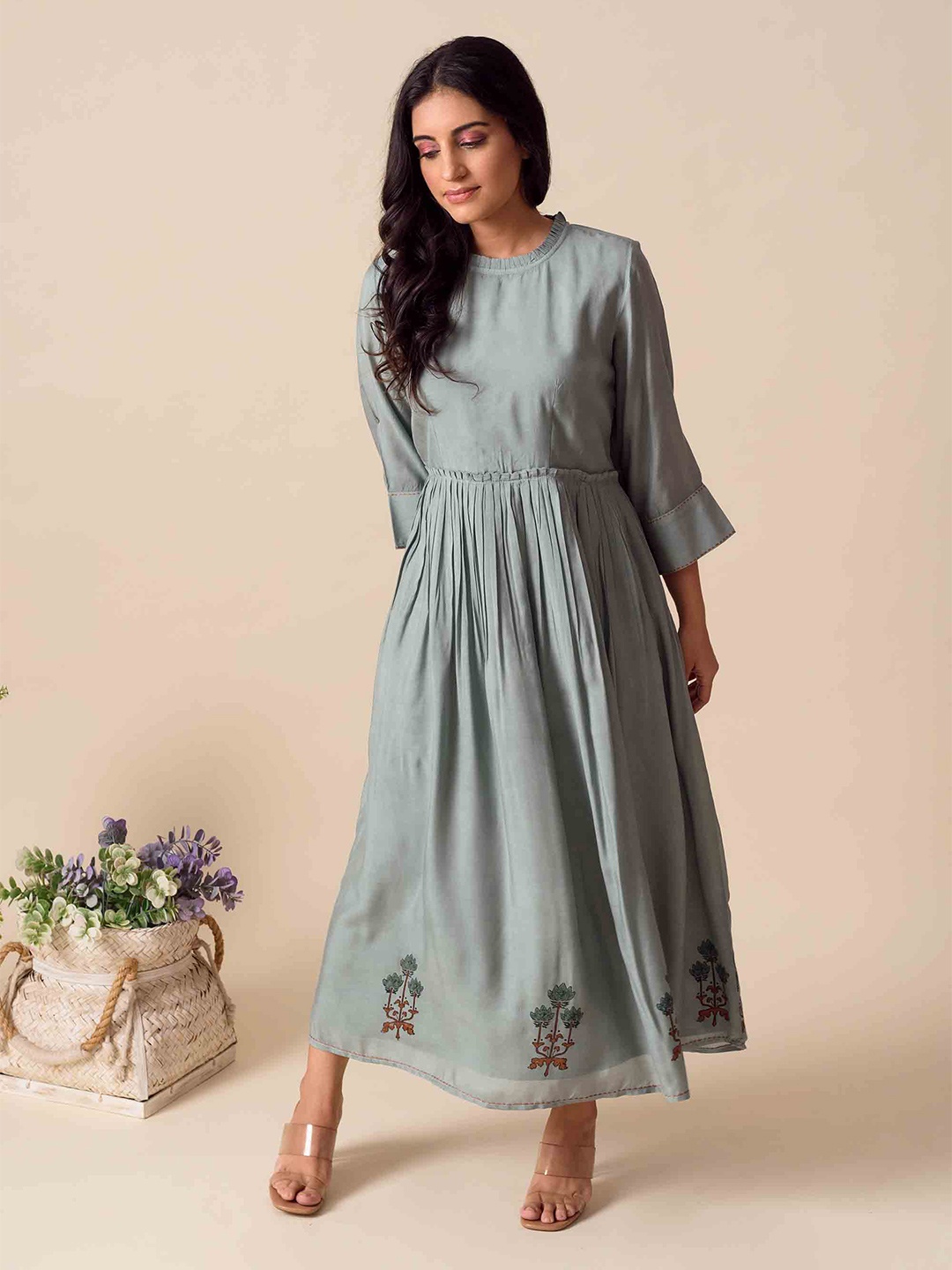 

Kapraaha Women Green Embellished Midi Dress
