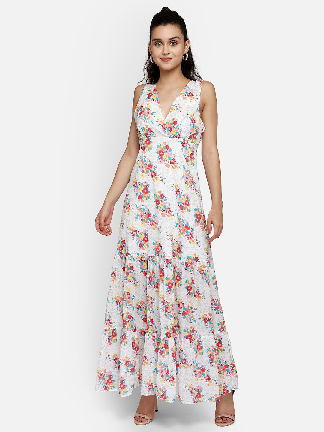

Aditi Wasan Women White & Red Floral Printed Georgette Maxi Dress
