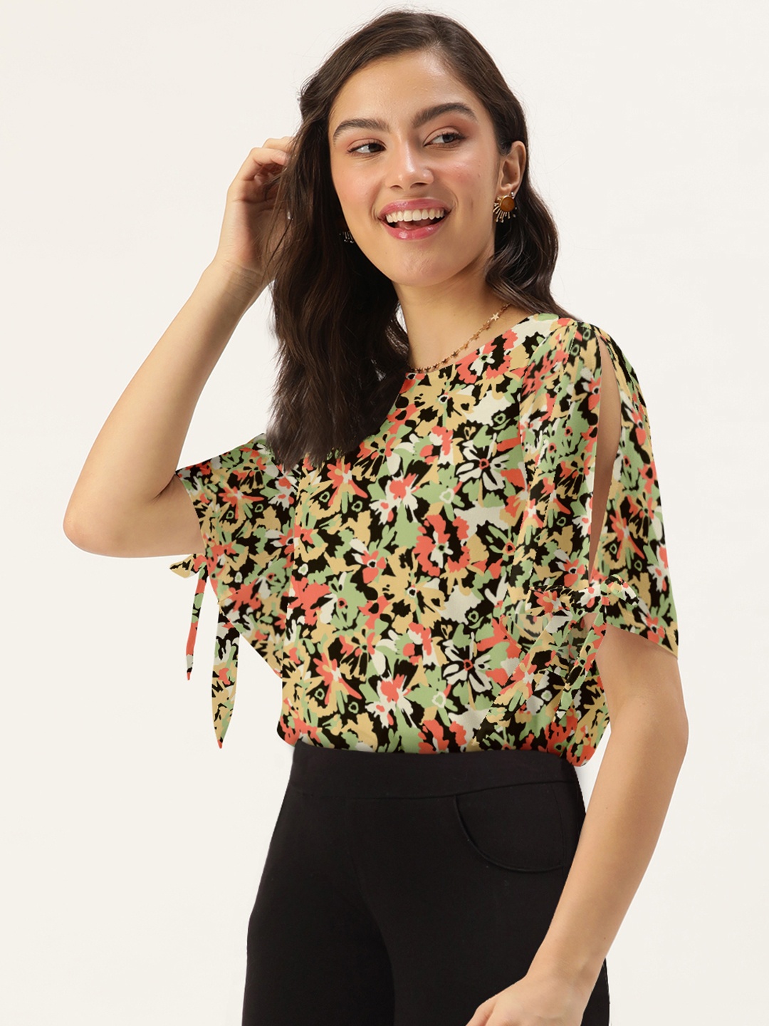 

DressBerry Women Green & Black Floral Printed Boat Neck Top