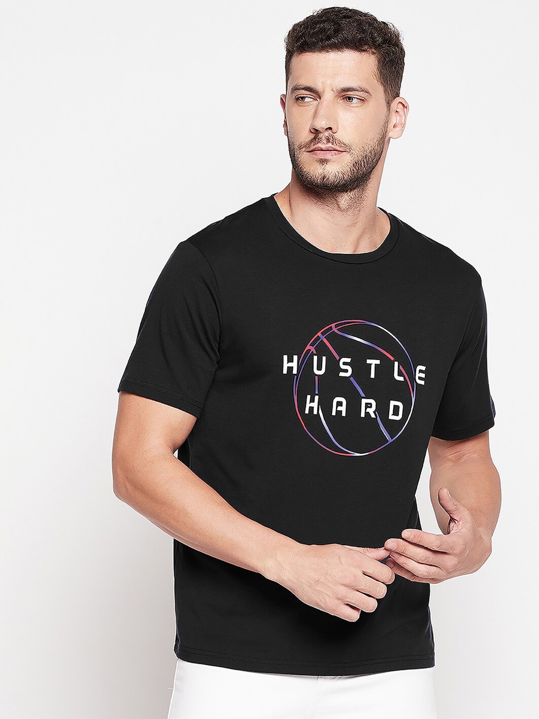 

UNPAR Men Black Typography Printed Slim Fit T-shirt