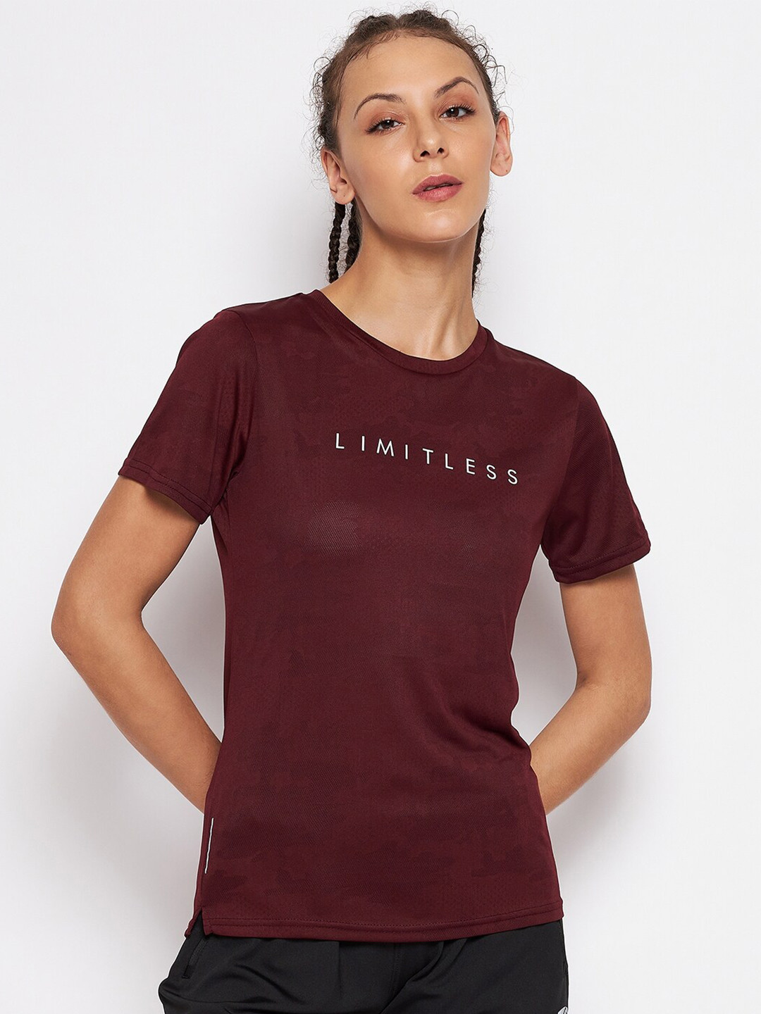 

UNPAR Women Maroon Typography Printed T-shirt