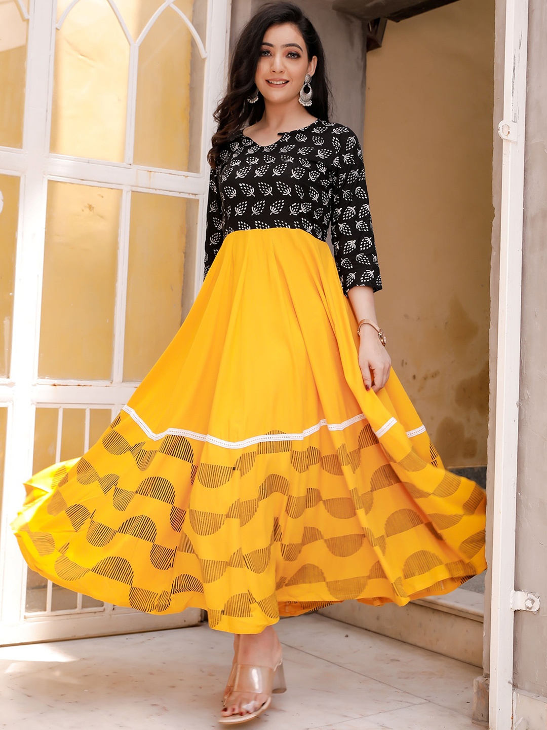 

Indi INSIDE Mustard Yellow Ethnic Motifs Ethnic Fit and Flare Maxi Dress