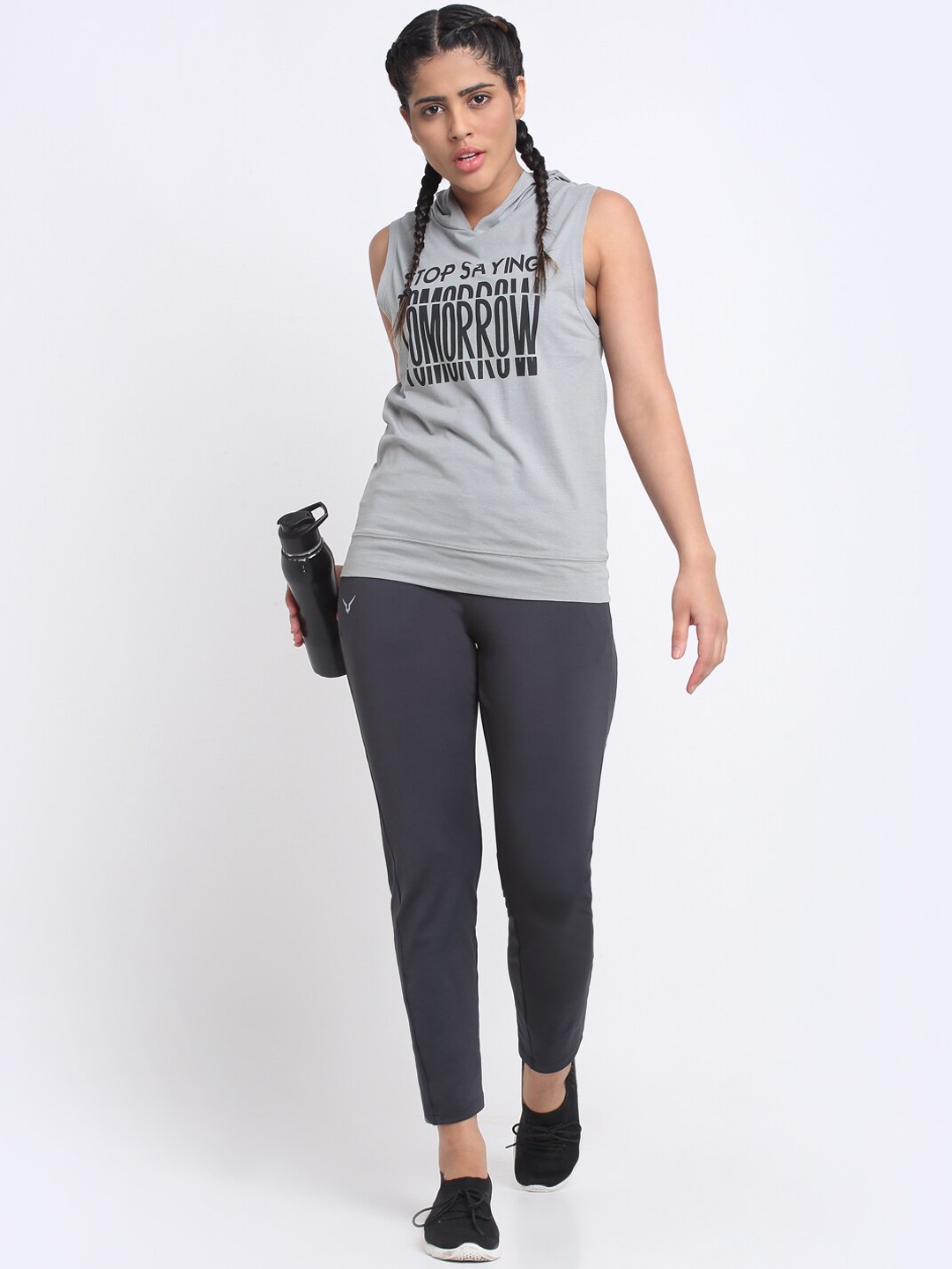 

Invincible Women Training Pants, Grey