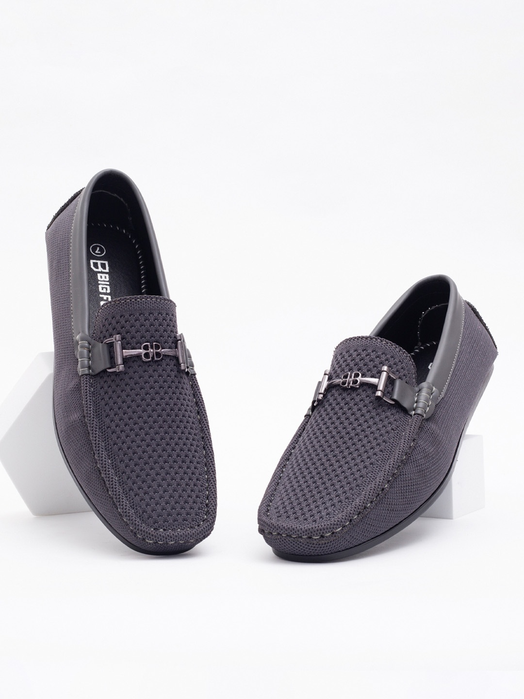 

Big Fox Men Grey Woven Design Driving Shoes