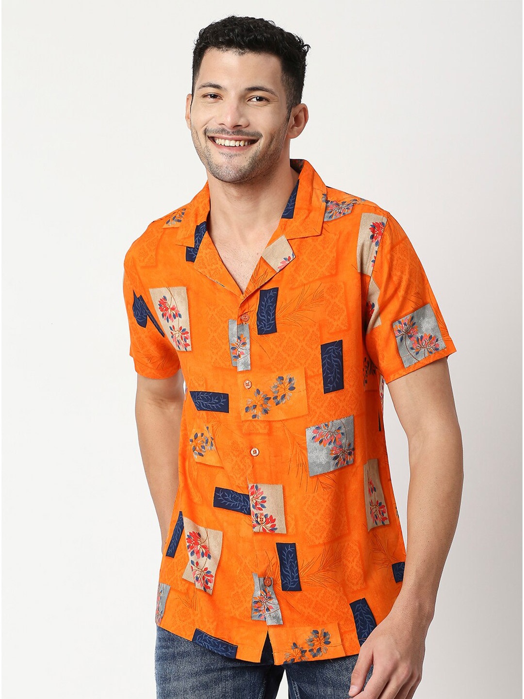 

MOD ECRU Men Orange Boxy Floral Printed Casual Shirt