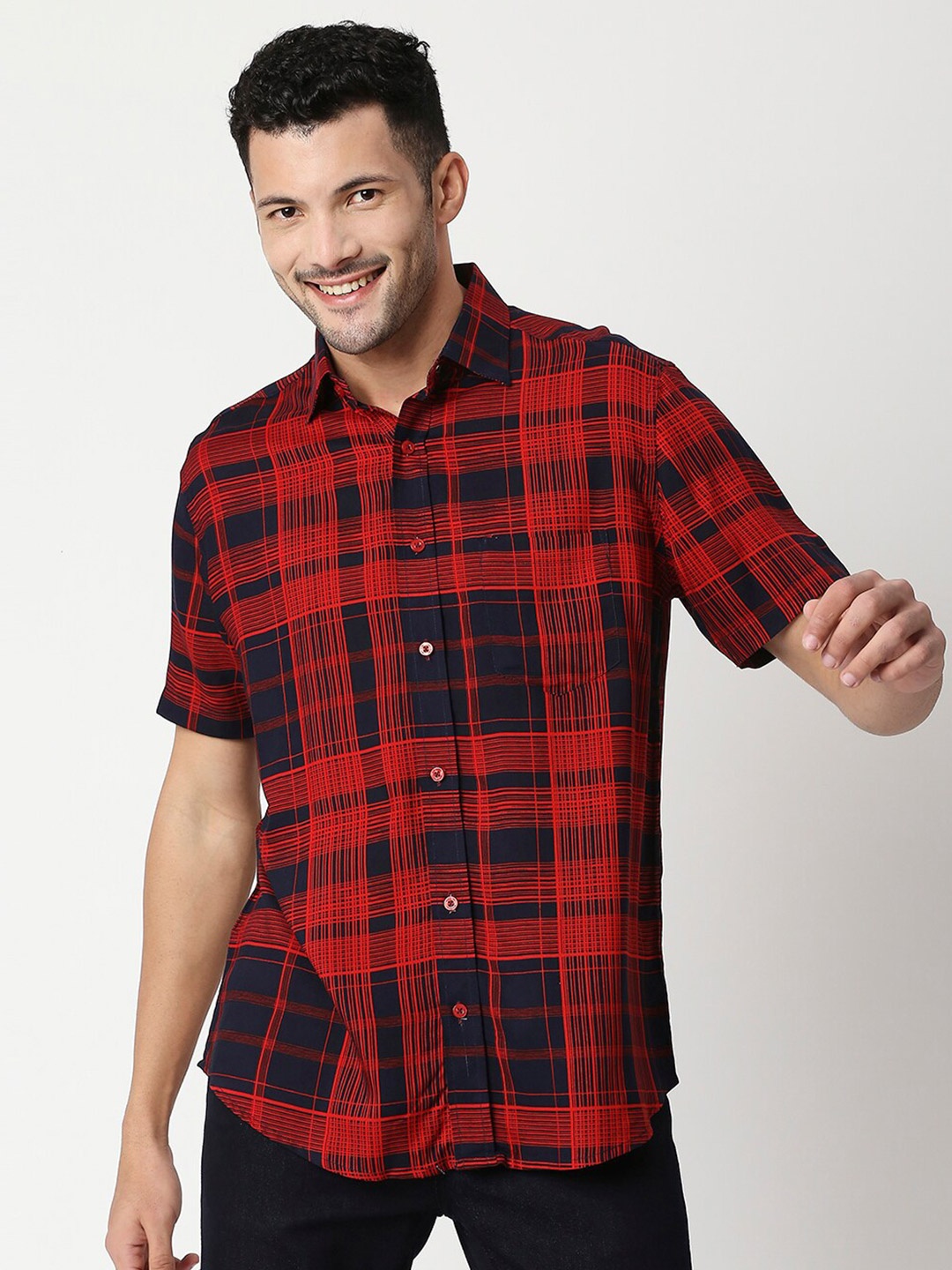 

MOD ECRU Men Black Boxy Tartan Checked Casual Shirt