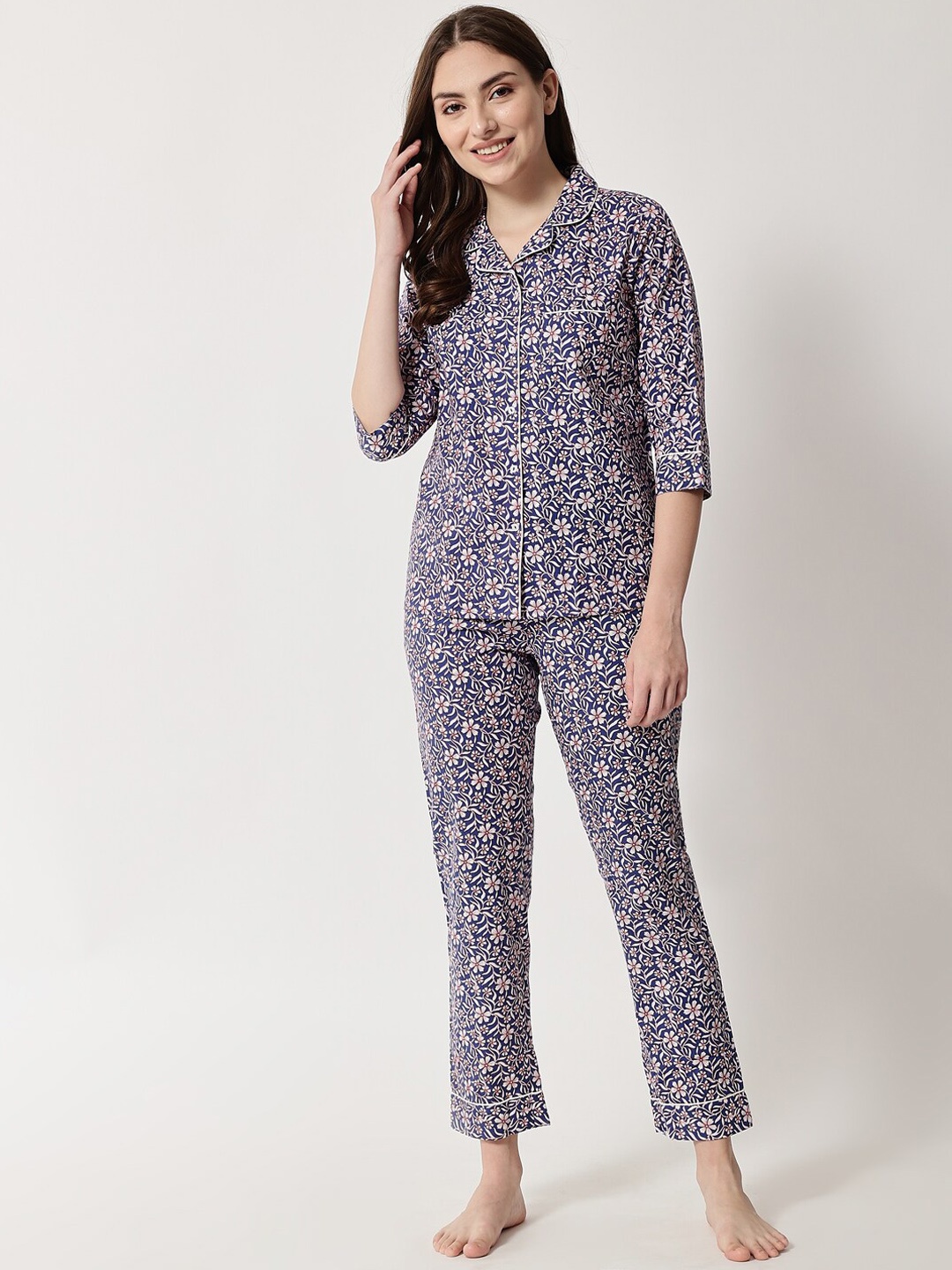 

HERE&NOW Women Blue & White Printed Cotton Night Suit