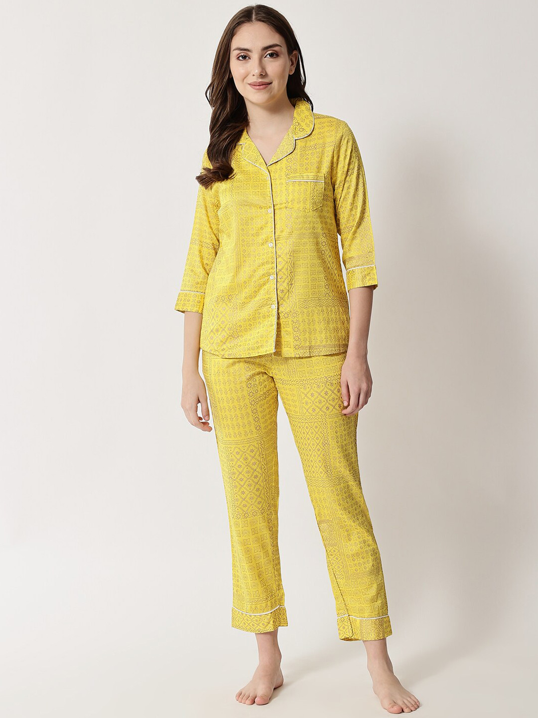 

HERE&NOW Women Yellow & Gold-Toned Printed Night Suit