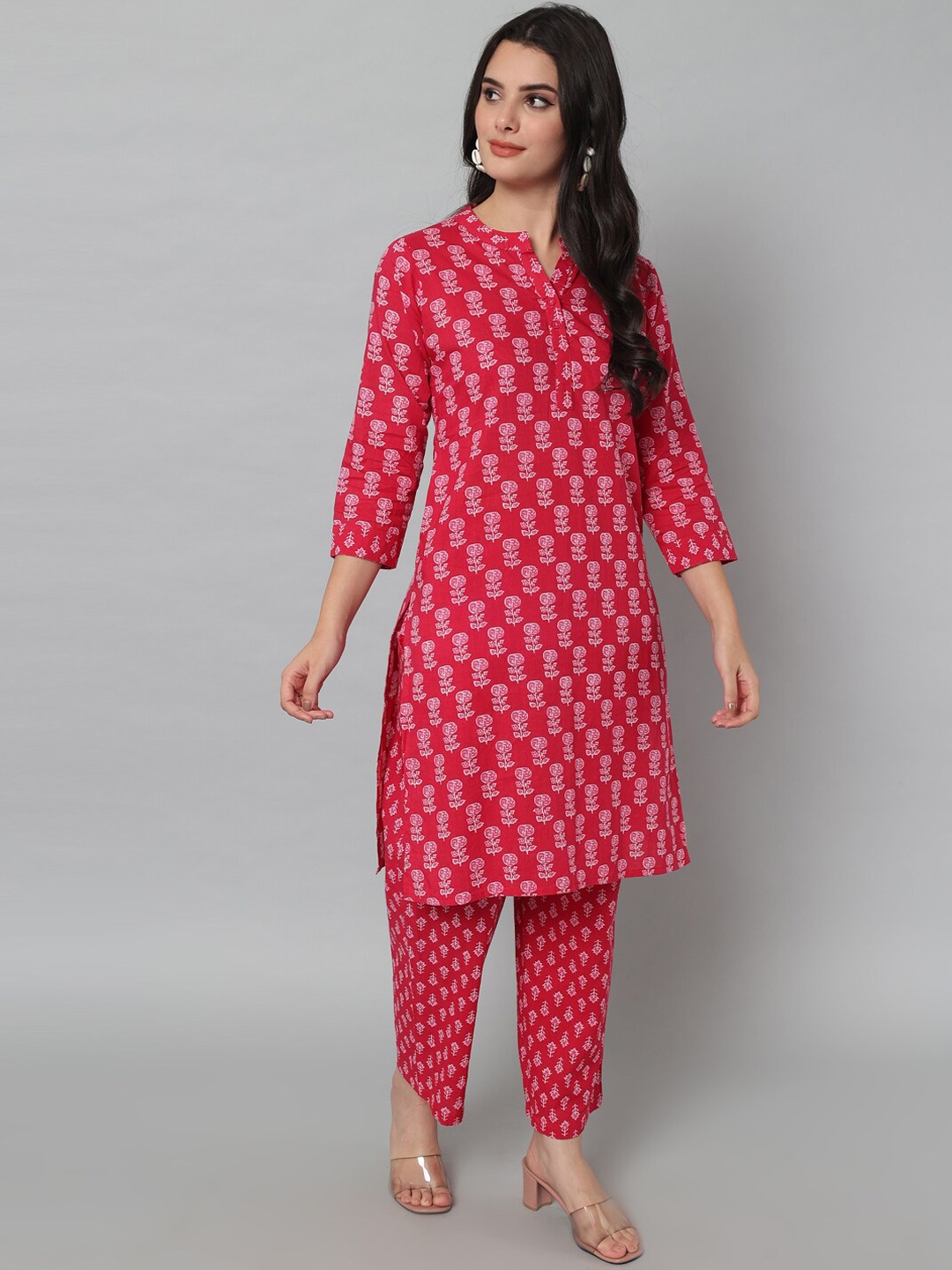 

HELLO DESIGN Women Red Floral Printed Pure Cotton Kurta with Trousers