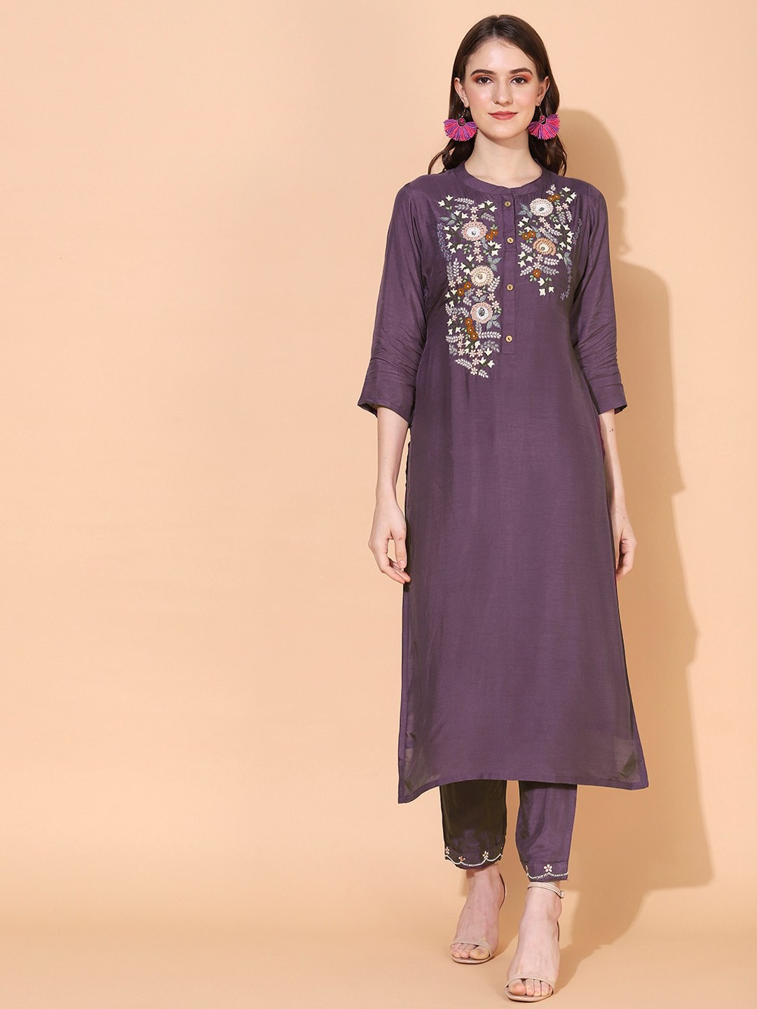

FASHOR Women Purple Floral Embroidered Beads and Stones Kurta with Trousers