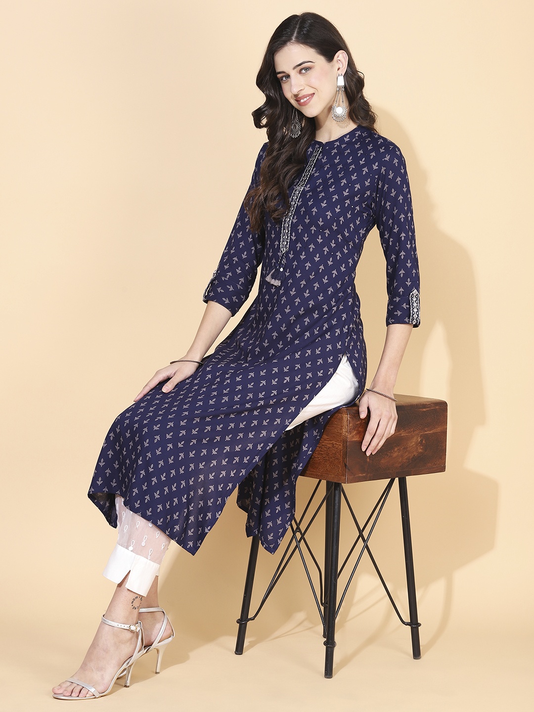 

FASHOR Women Navy Blue Ethnic Motifs Printed Thread Work Kurta