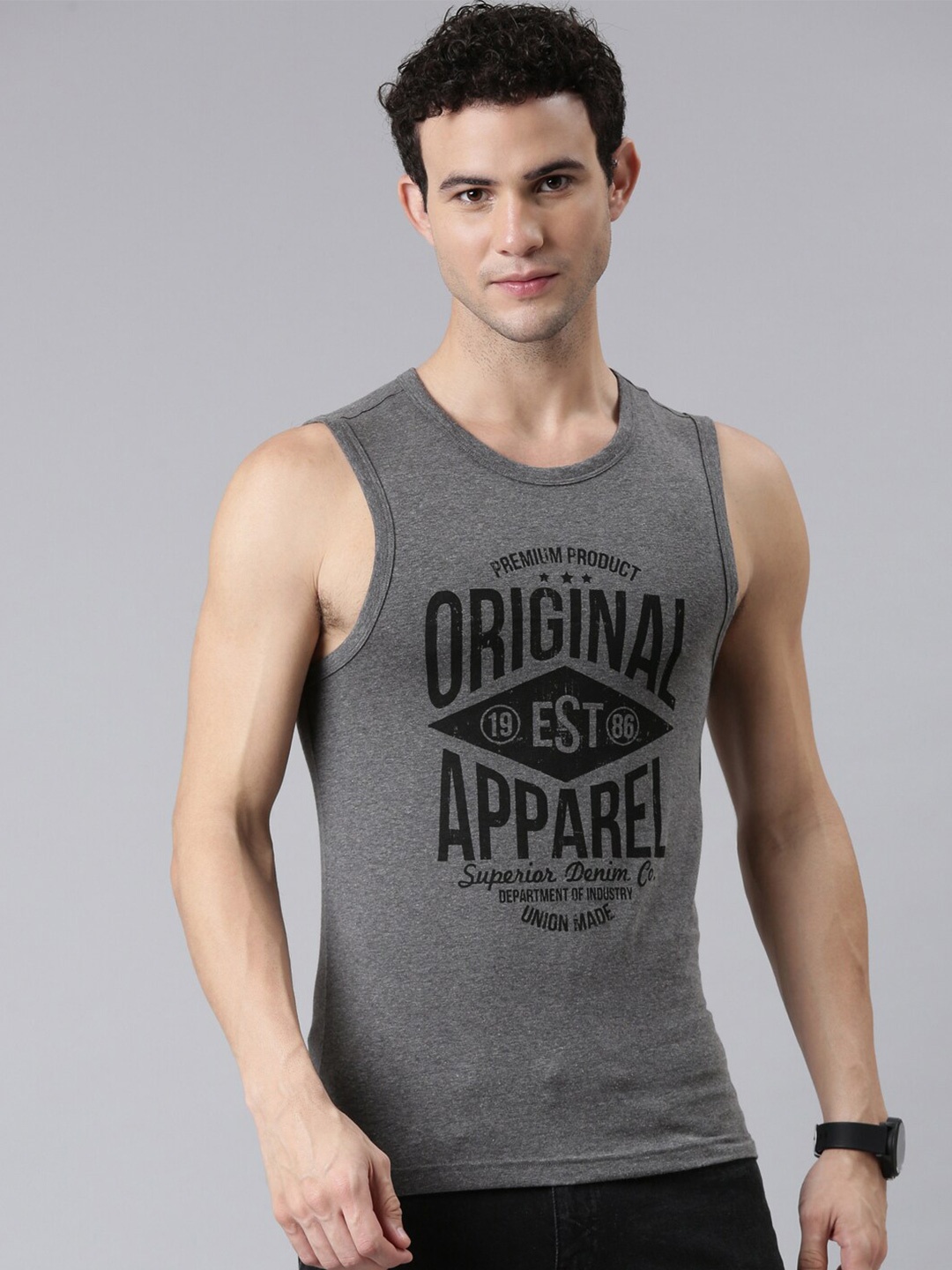 

FASO Men Charcoal Typography Printed Round Neck Pure Cotton T-shirt