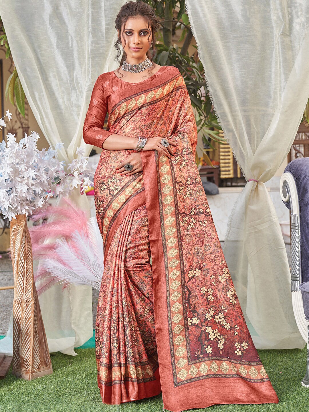 

Saree mall Rust & Cream-Coloured Ethnic Motifs Bagru Sarees