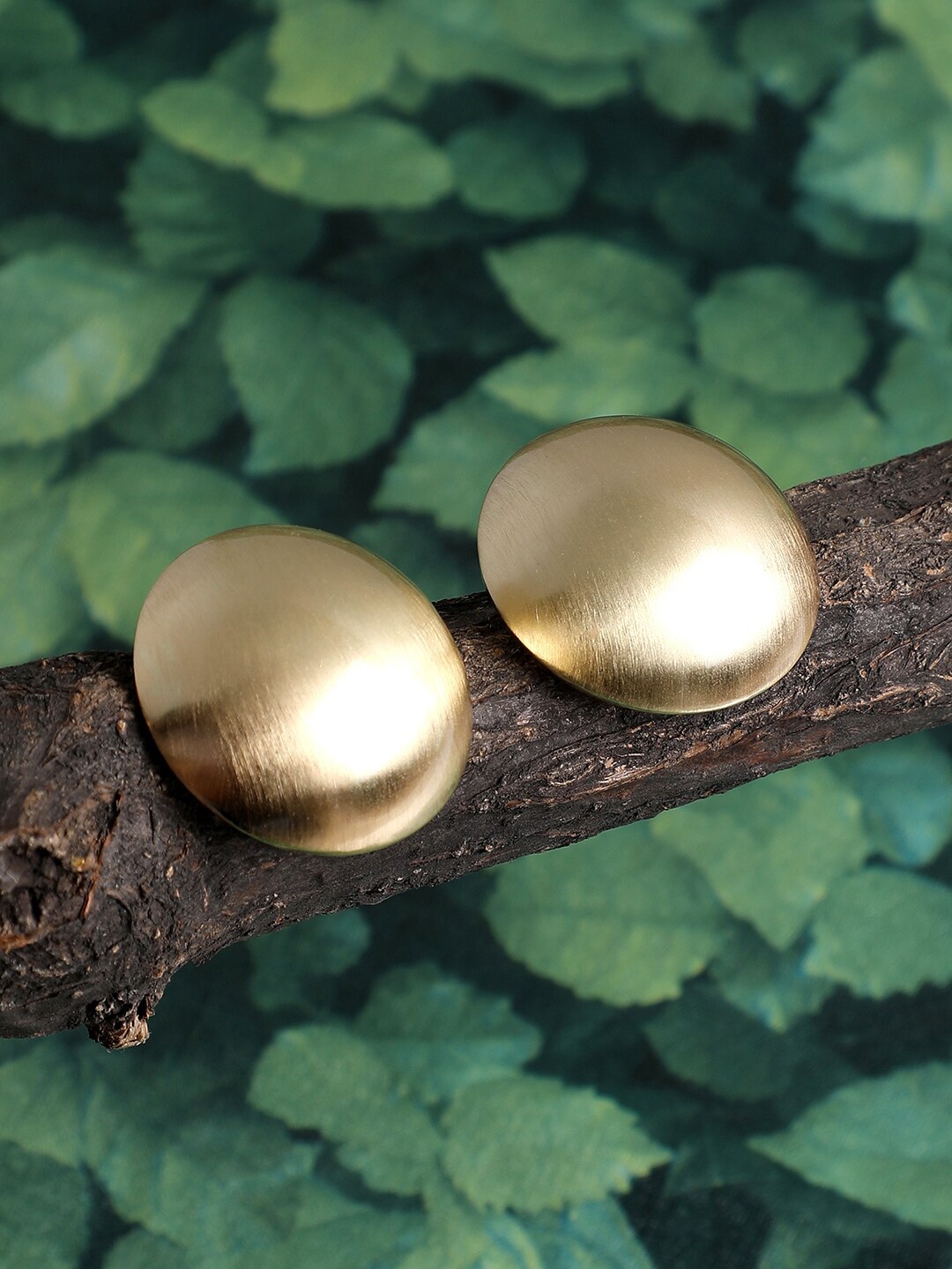 

SOHI Gold-Toned Contemporary Gold Plated Studs Earrings