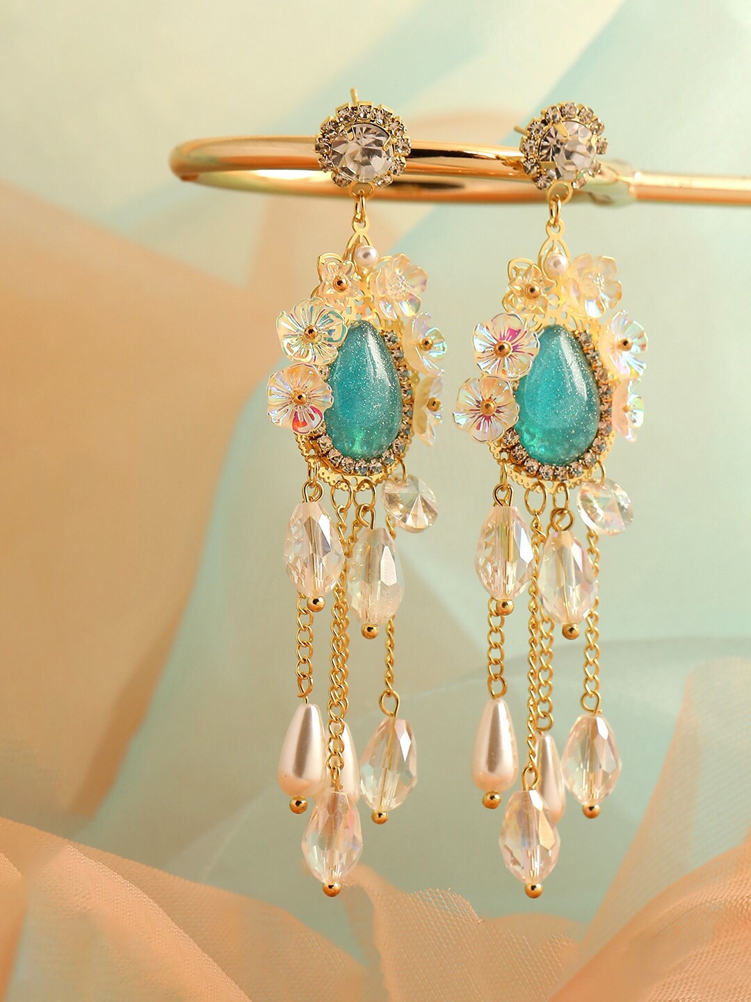 

SOHI Blue & Gold Plated Contemporary Drop Earrings