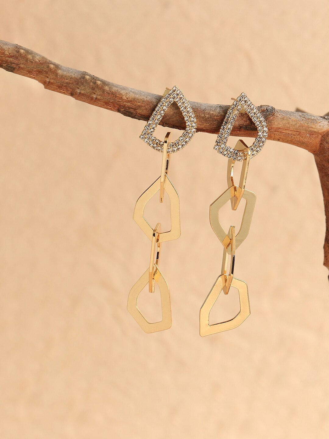 

SOHI Gold Plated Contemporary Drop Earrings
