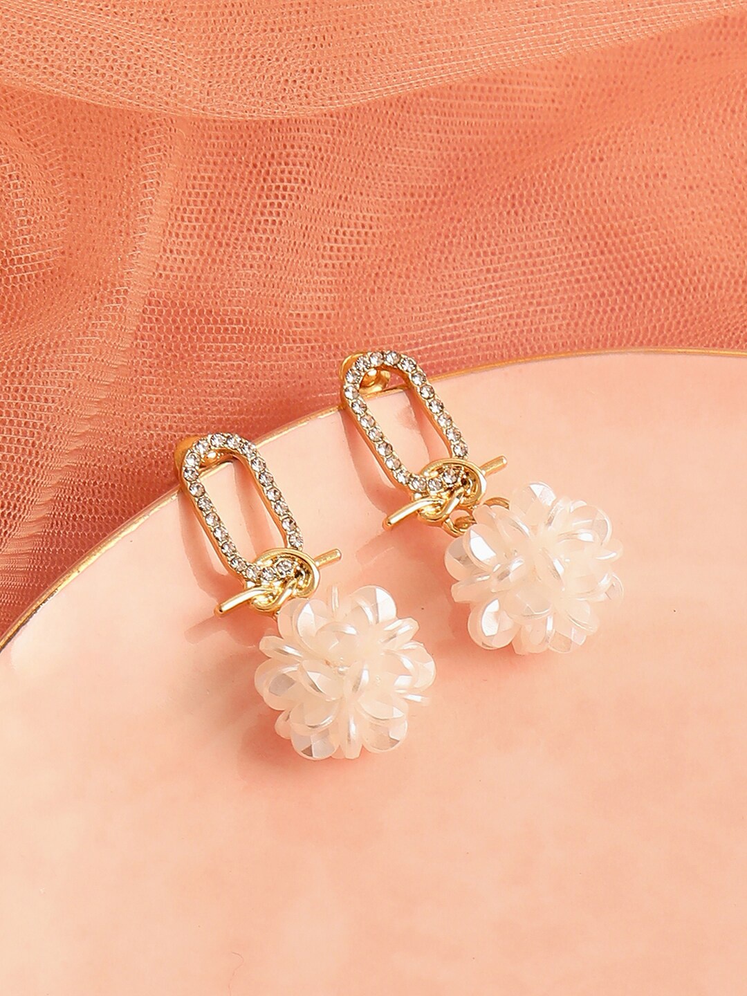 

SOHI Gold-Toned Contemporary Gold-Plated Drop Earrings