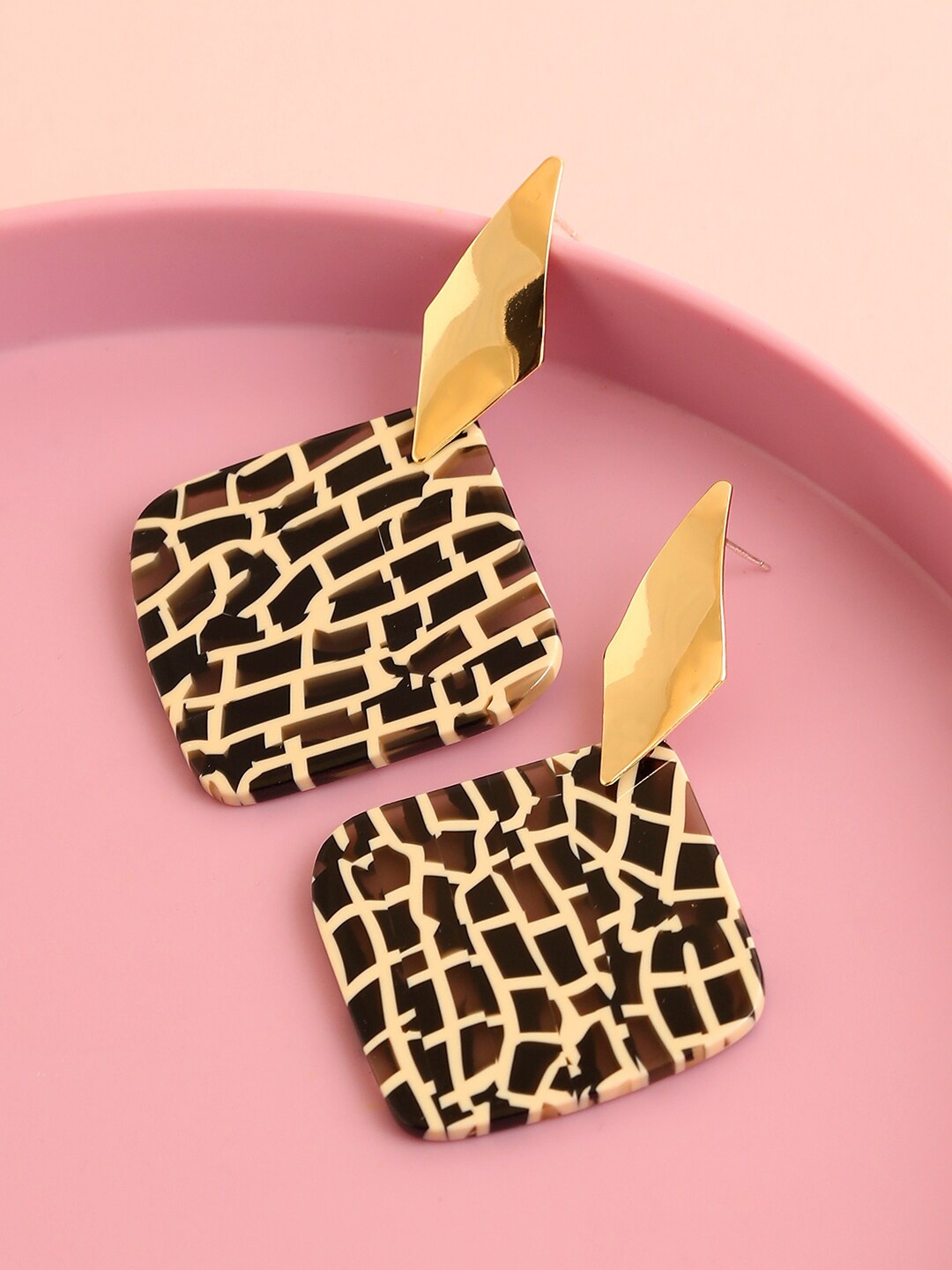 

SOHI Gold-Toned & Black Gold Plated Contemporary Drop Earrings