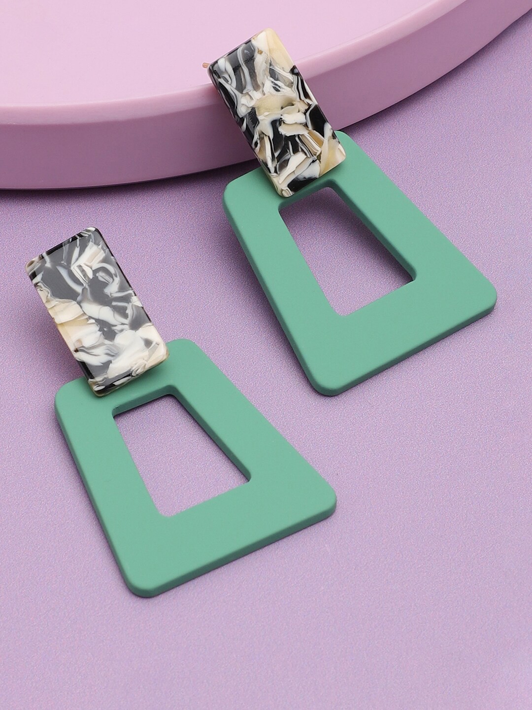 

SOHI Green Gold Plated Contemporary Drop Earrings