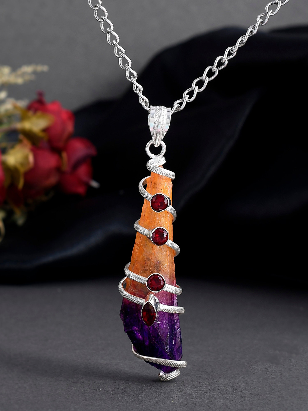

DASTOOR Silver-Plated Orange Stone-Studded Pendant With Chain