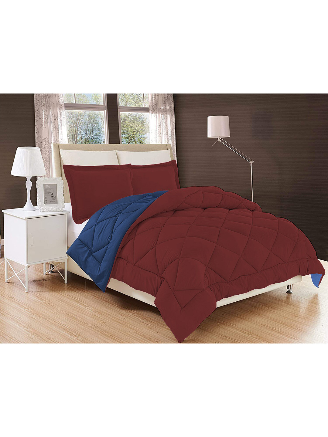 

Sasimo Maroon & Navy Blue AC Room 210 GSM Double Bed Comforter