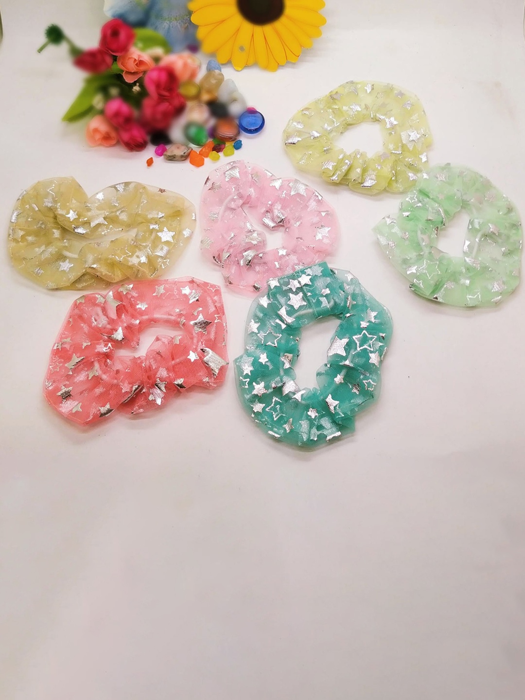 

FEMMIBELLA Women Set of 6 Blue & Yellow Ponytail Holders