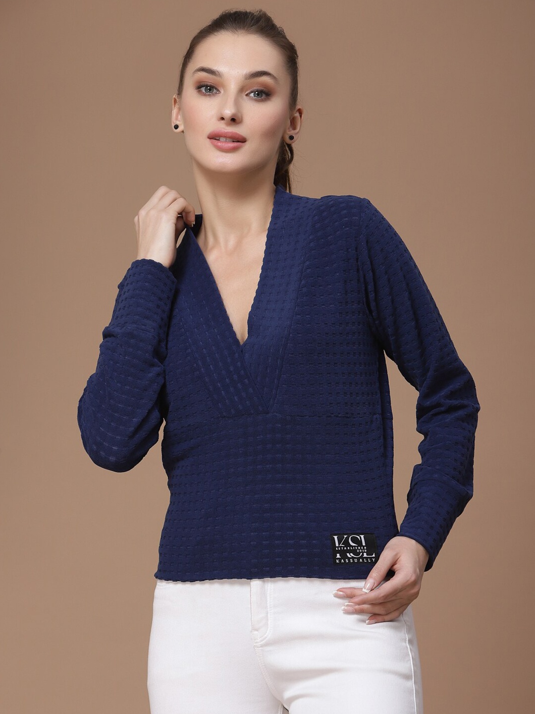 

KASSUALLY Women Navy Blue Geometric Top