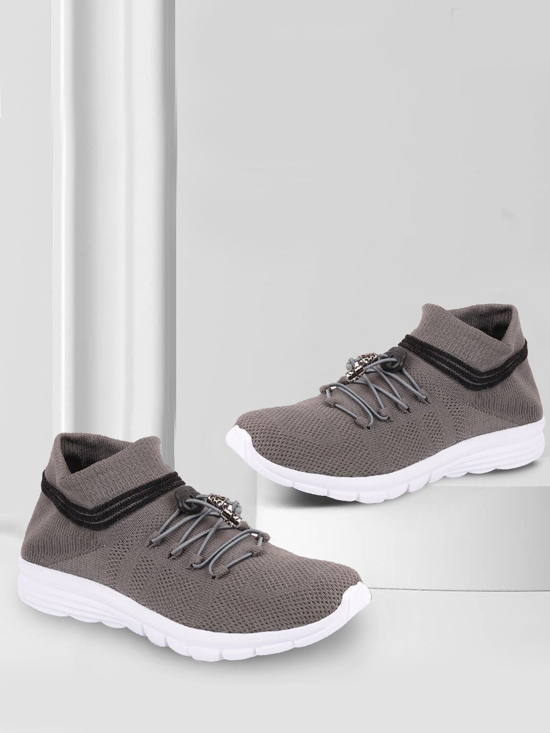 

FAUSTO Men Grey Mesh Running Non-Marking Shoes