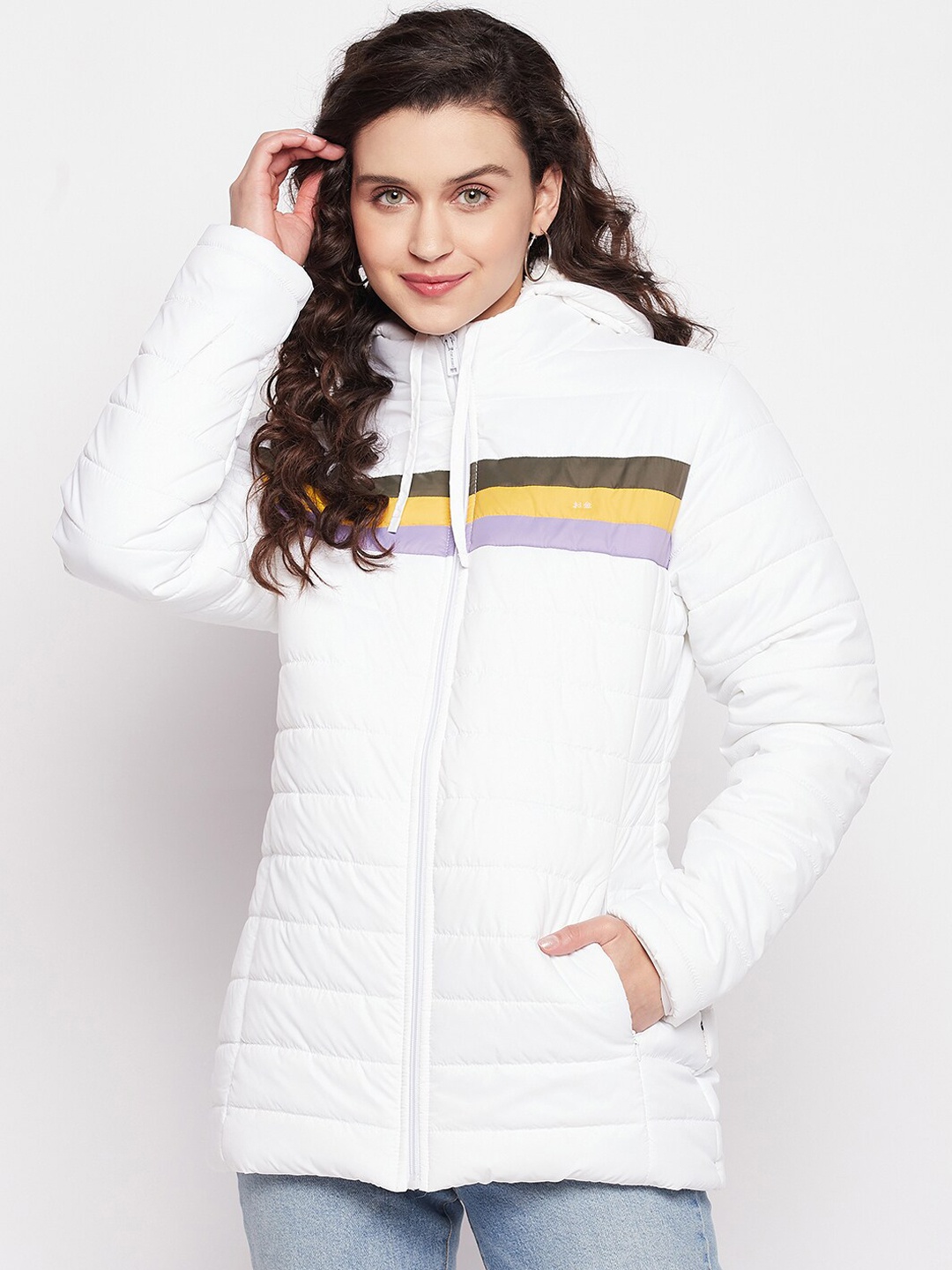 

Okane Women White Lightweight Hooded Padded Jacket
