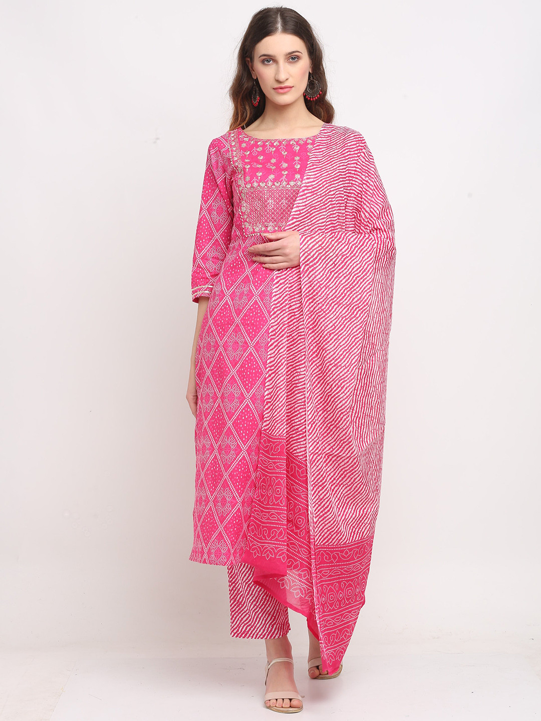 

Rajnandini Women Pink Floral Printed Sequinned Pure Cotton Kurta with Trousers & With Dupatta
