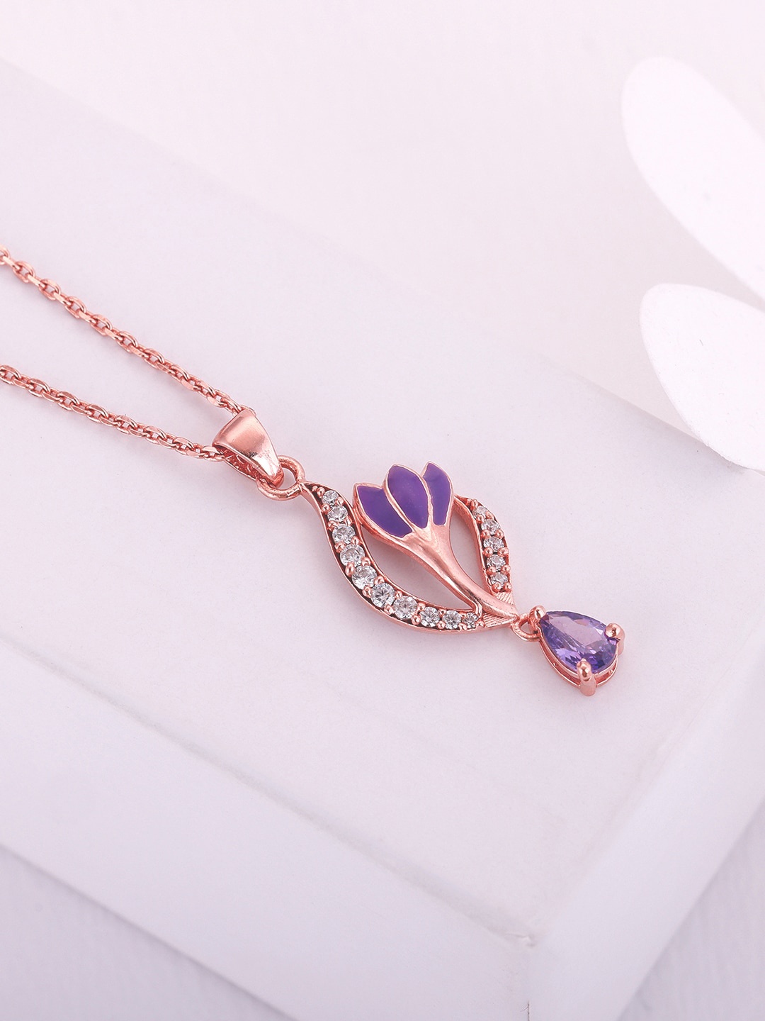 

GIVA 925 Silver Rose Gold Flowing Crocus Pendant with Link Chain