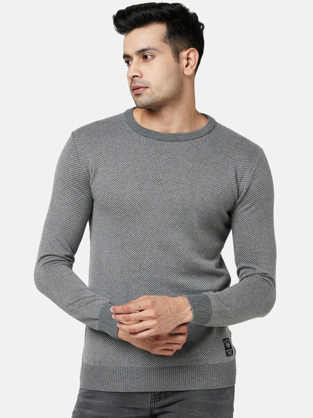 

People Men Grey & White Solid Cotton Pullover