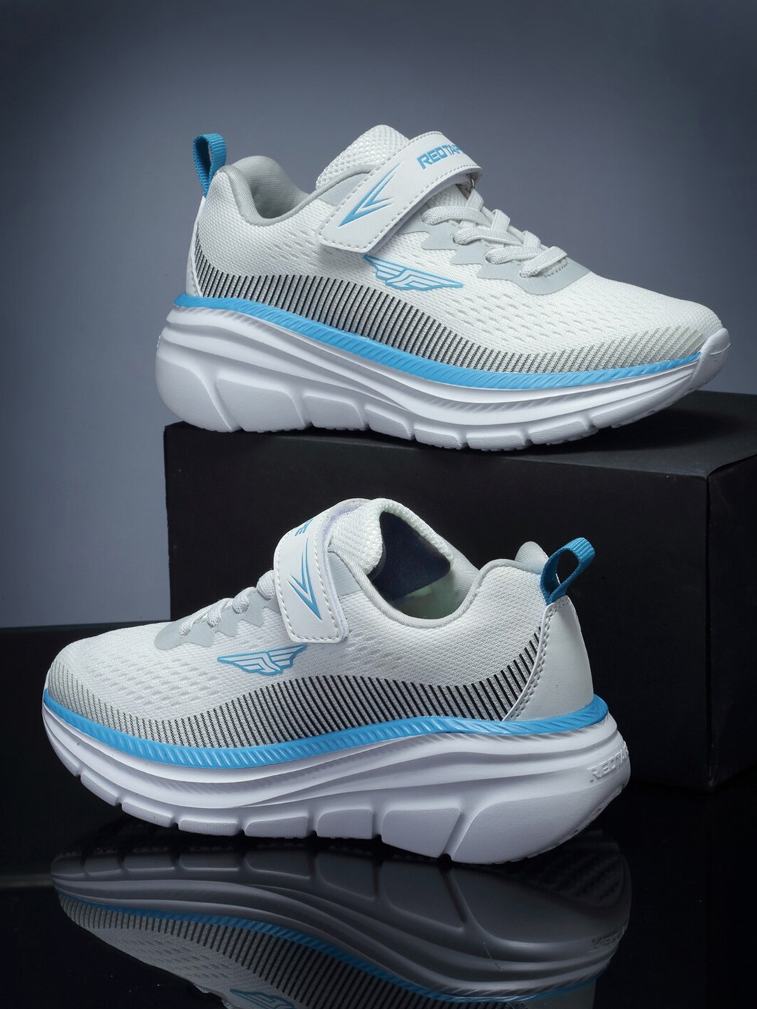 

Red Tape Unisex Kids White Mesh Walking Shoes