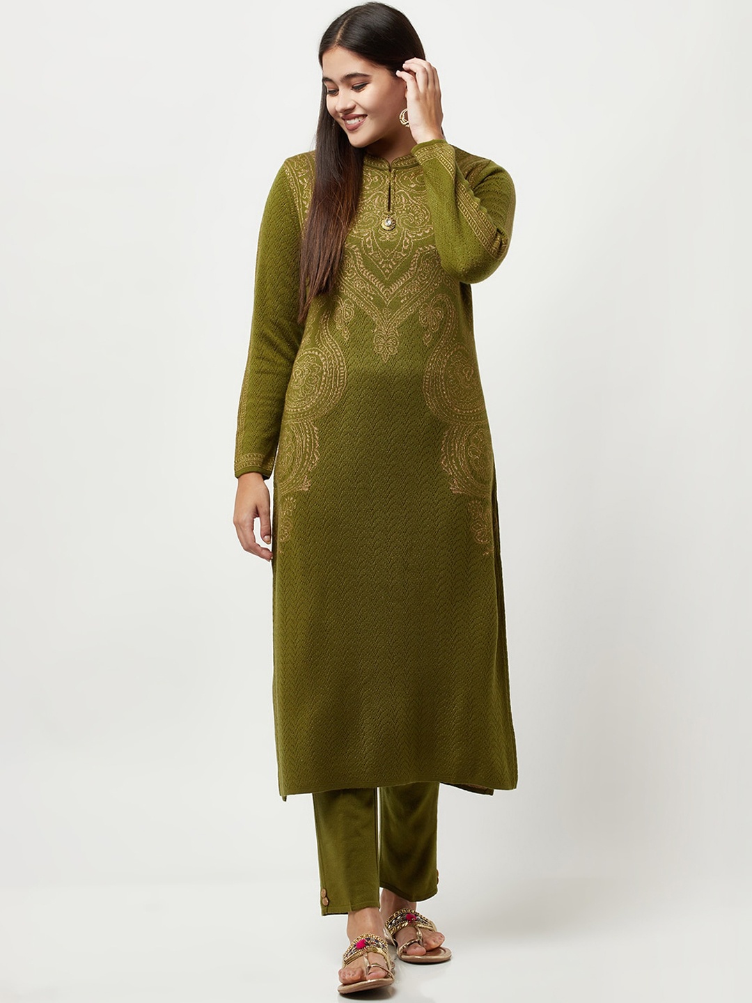 

Knitstudio Women Olive Green Floral Printed Kurta with Trousers