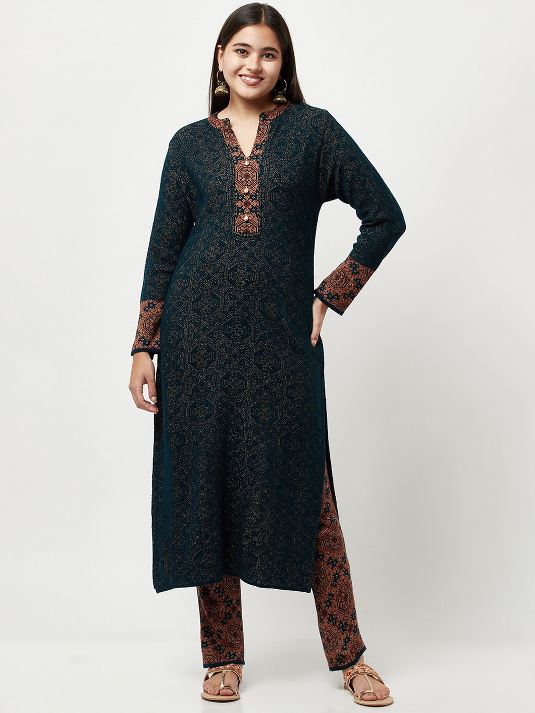 

Knitstudio Women Blue Ethnic Motifs Printed Kurta with Trousers