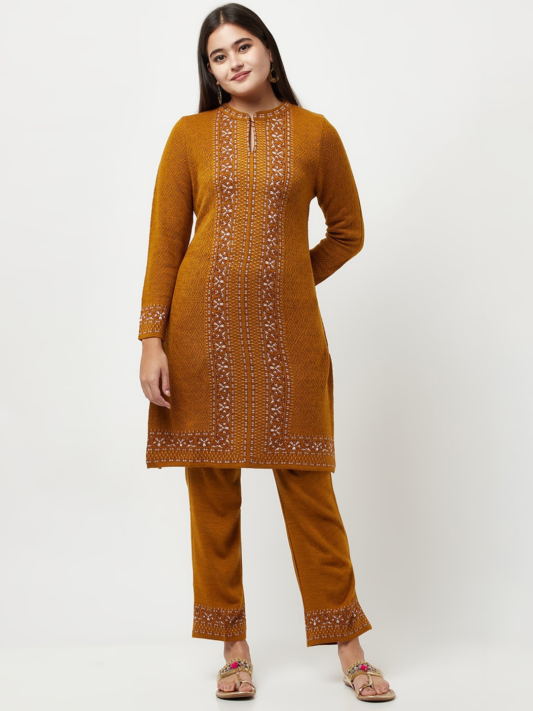 

Knitstudio Women Gold-Toned Floral Kurta with Trousers