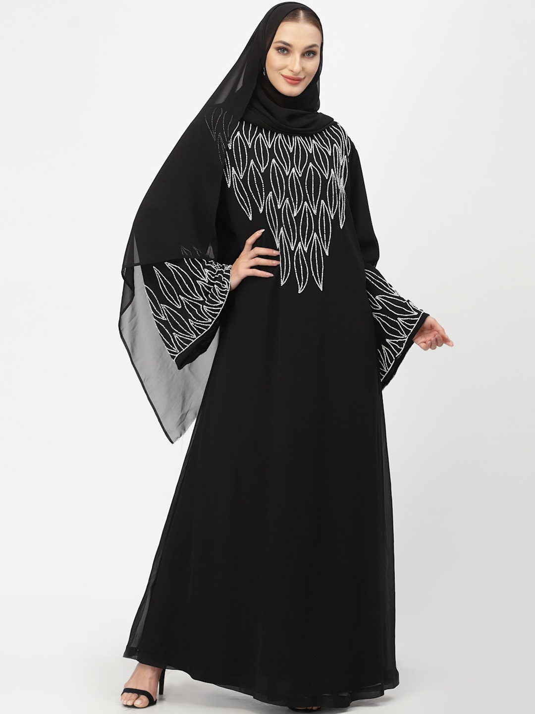 

Just Wow Women Black & Wihte Embellished Abaya Burqa