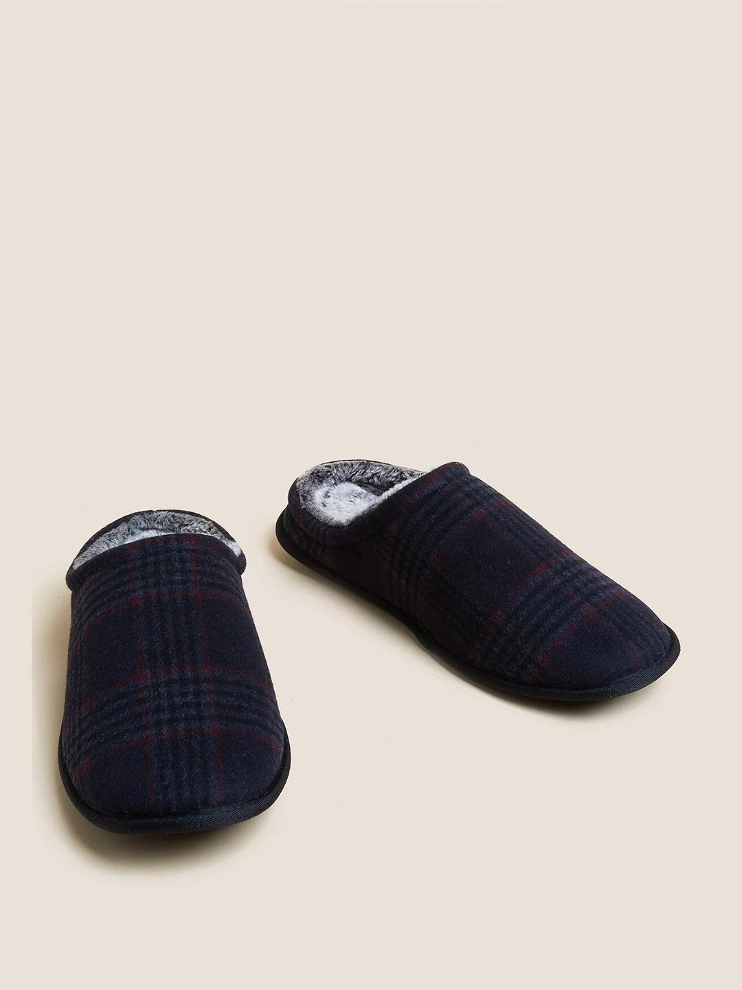 

Marks & Spencer Men Navy Blue & Red Printed Room Slippers