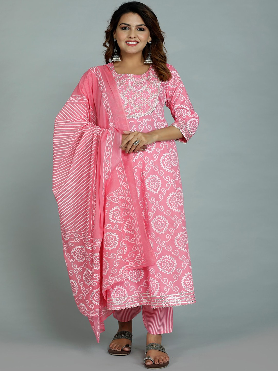 

gvs shoppe Women Pink Bandhani Printed Kurta with Trousers & With Dupatta