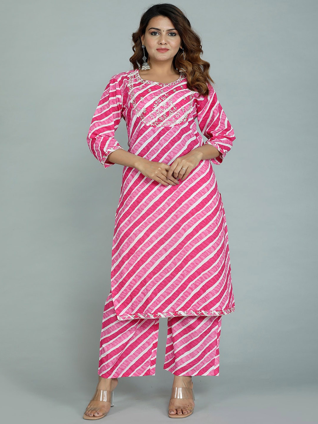 

gvs shoppe Women Pink Leheriya Printed Thread Work Kurta with Palazzos