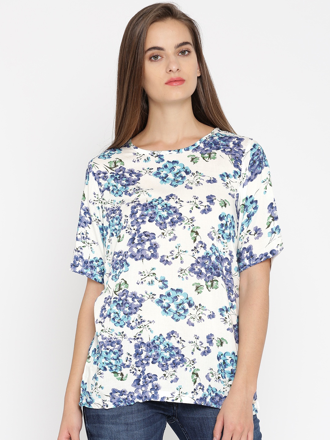 

Park Avenue Woman White Floral Print Top