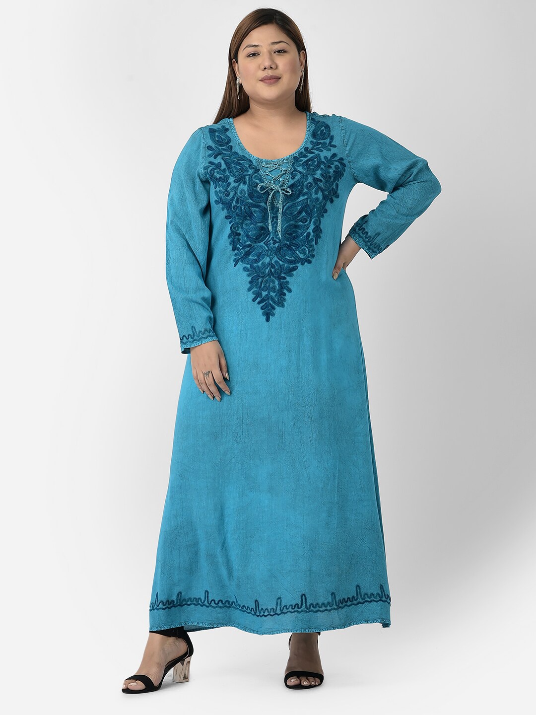 

VELDRESS Women Plus Size Teal Blue & Blue Floral Embroidered Maxi Dress