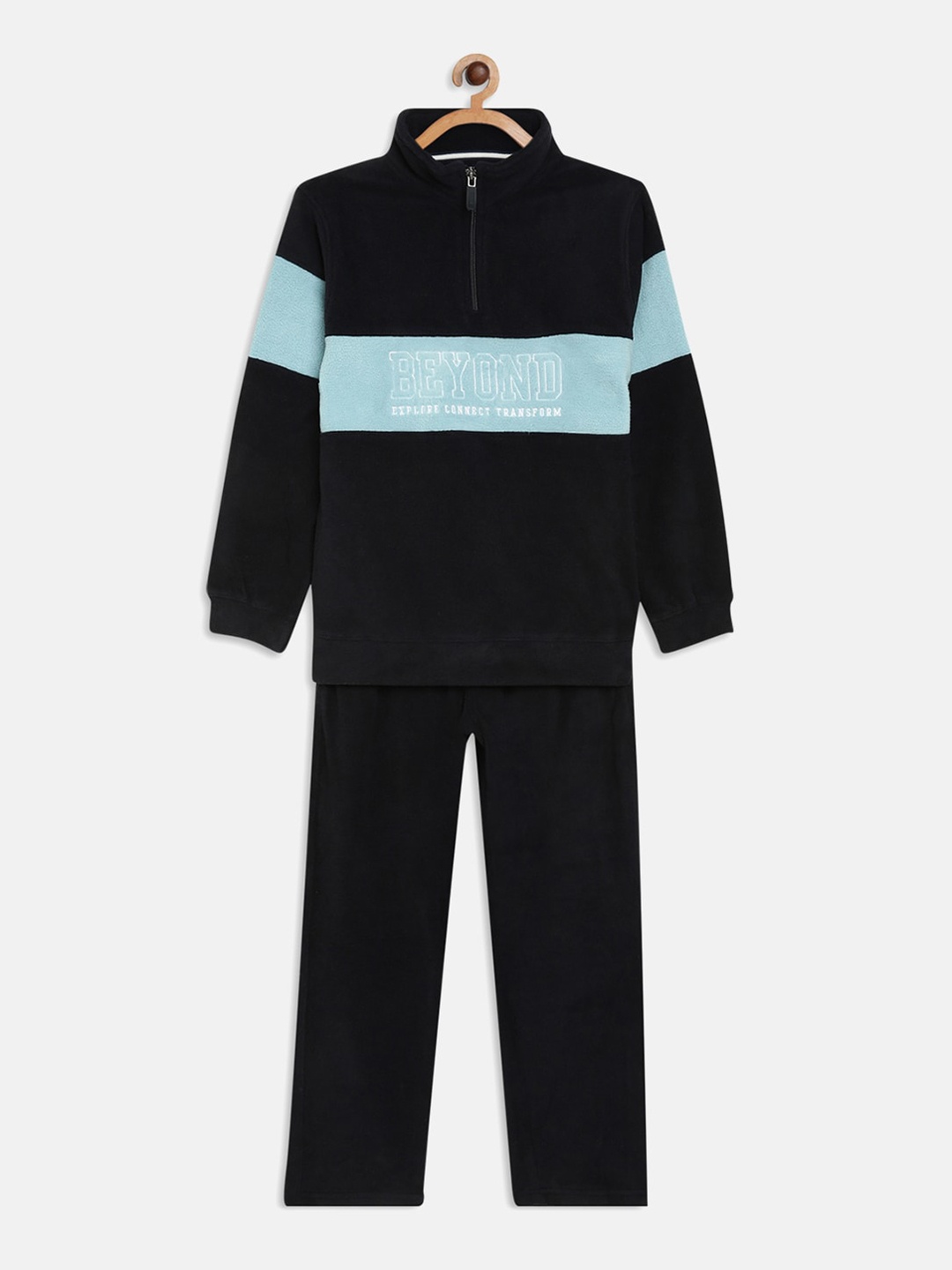 

Octave Boys Black & Blue Colourblocked Tracksuits