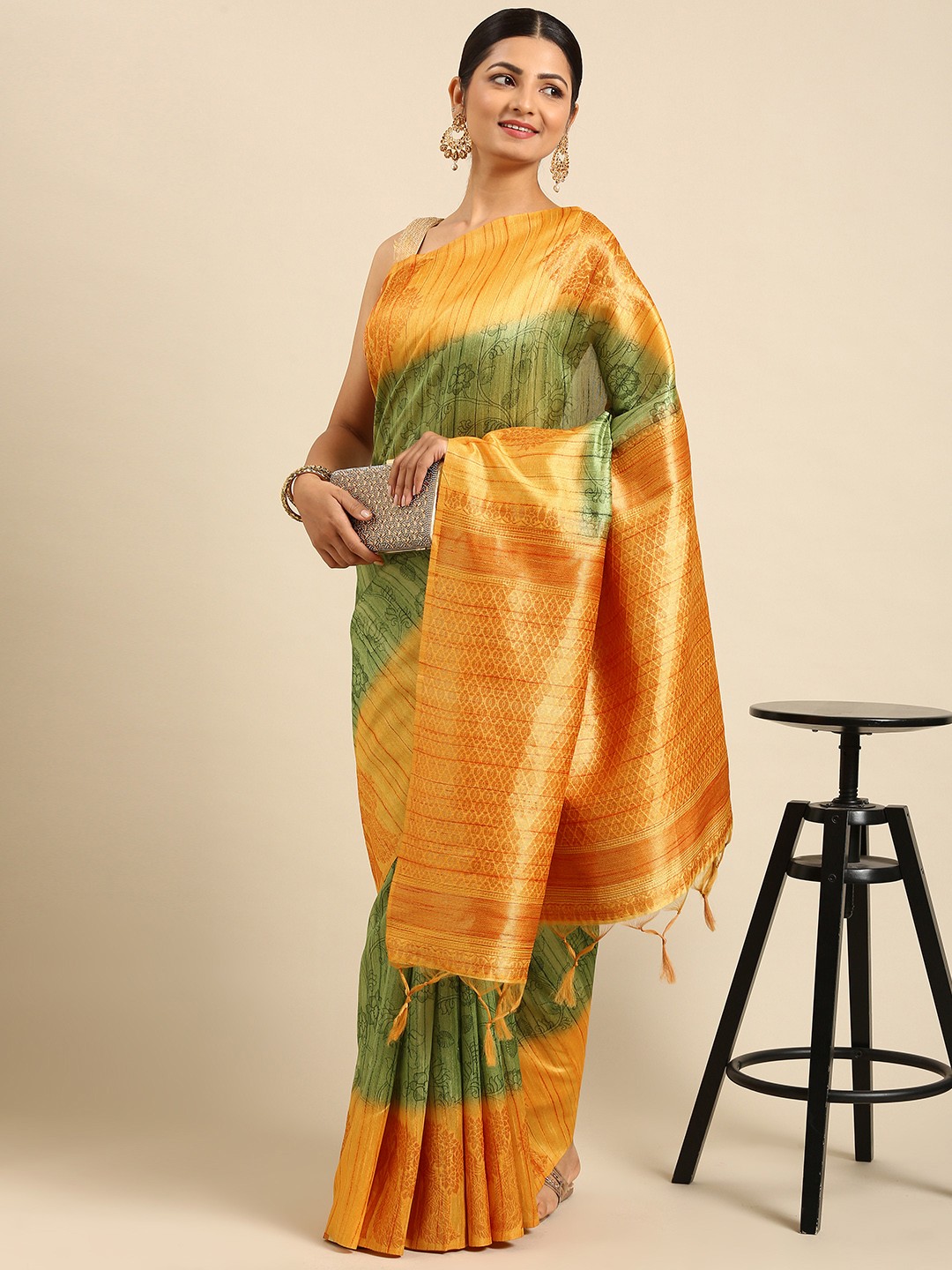 

VISHNU WEAVES Green & Orange Floral Print Jute Silk Tussar Saree