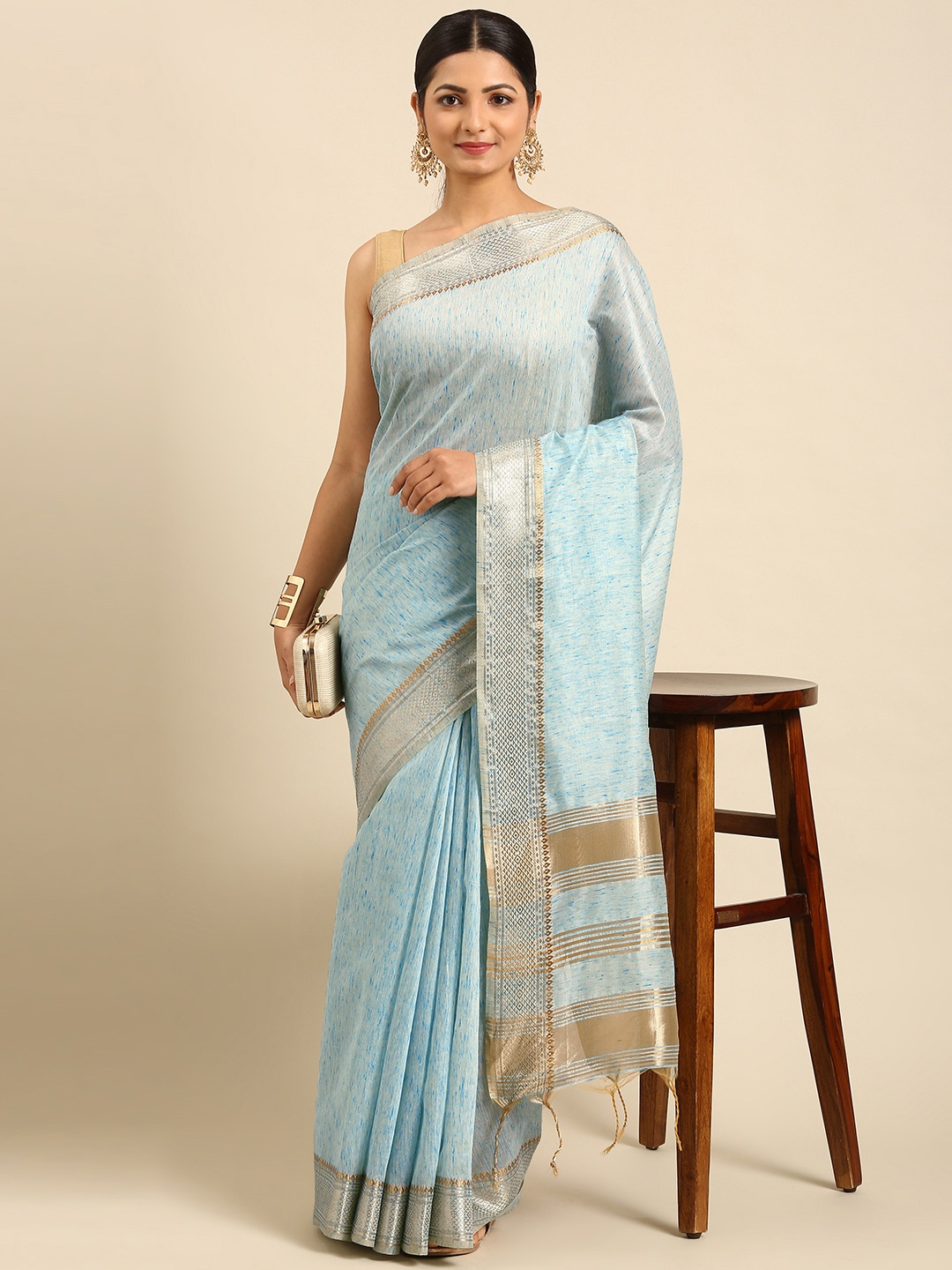 

VISHNU WEAVES Blue & Gold-Toned Solid Jute Cotton Maheshwari Saree