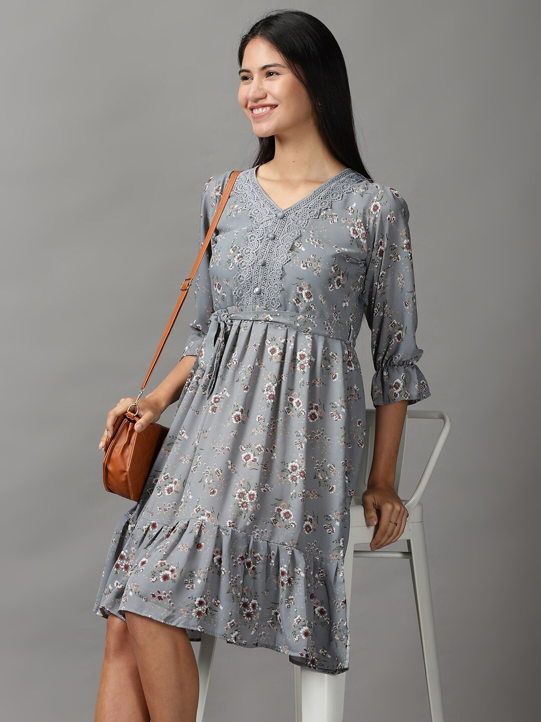 

SHOWOFF Women Grey & Beige Floral Printed Fit & Flare Dress