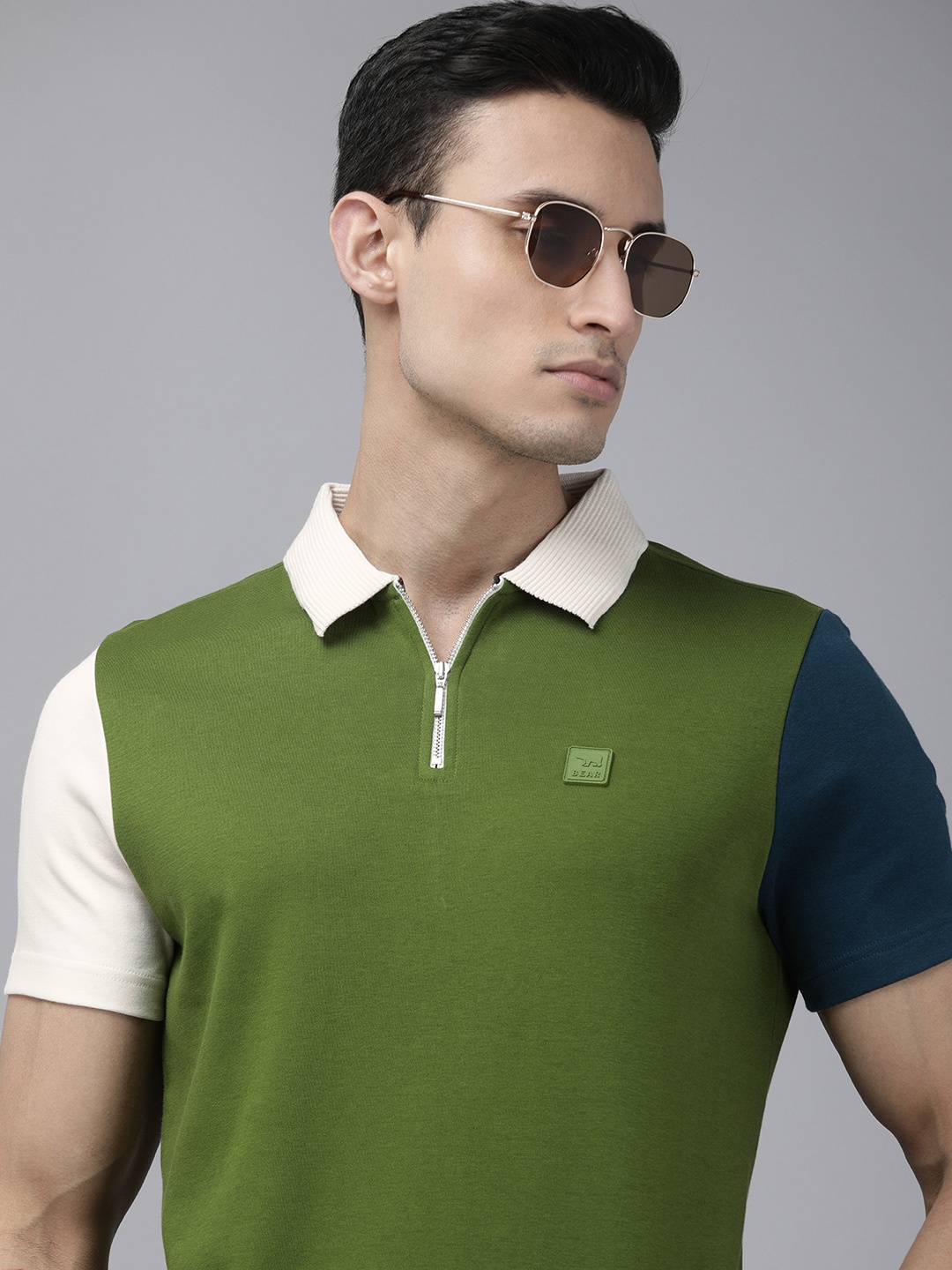 

THE BEAR HOUSE Ardor Edition Men Green Polo Collar Applique Slim Fit T-shirt