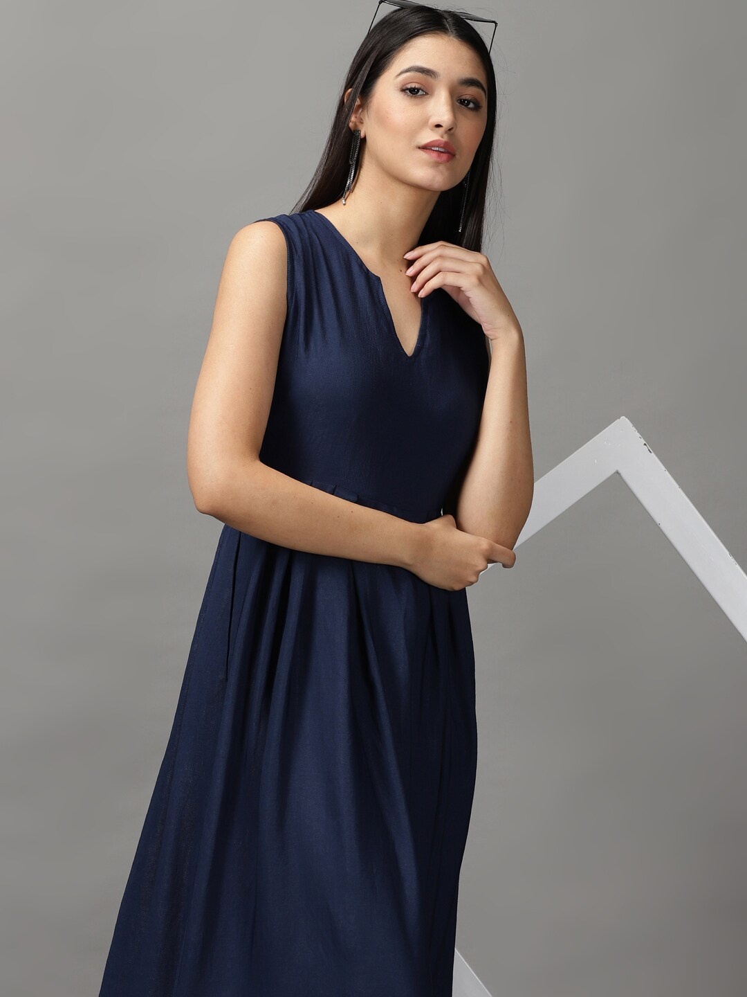 

SHOWOFF Women Navy Blue Solid Maxi Dress